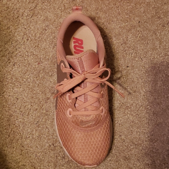 Nike Runners - Picture 3 of 4